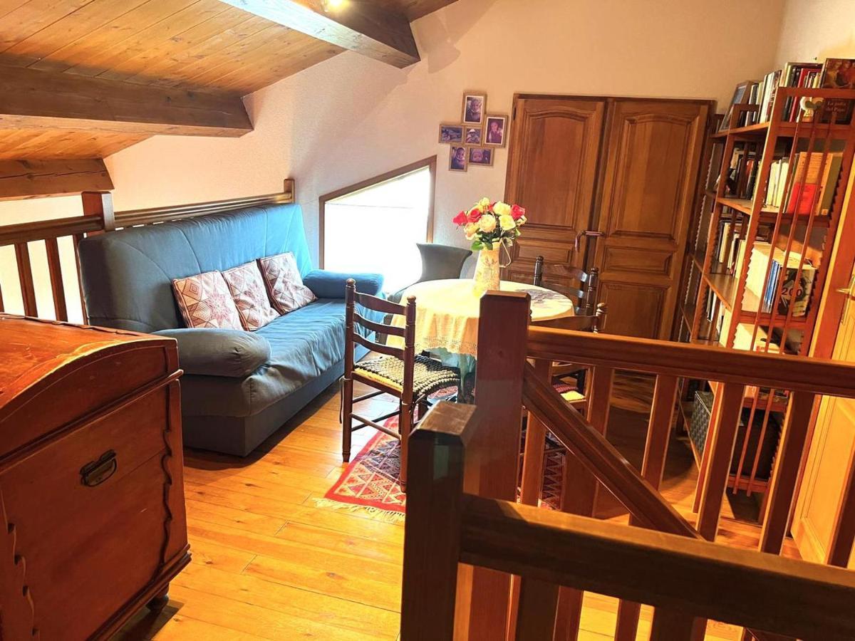 Casa Adosada Para Familias En Santa Leocadia Sainte-Léocadie Εξωτερικό φωτογραφία